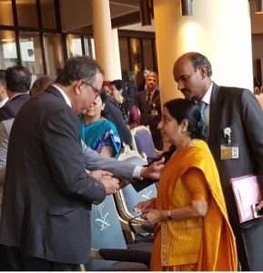DKSEN WITH SUSHAMA SWARAJ