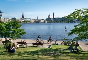hamburg-alster-lake